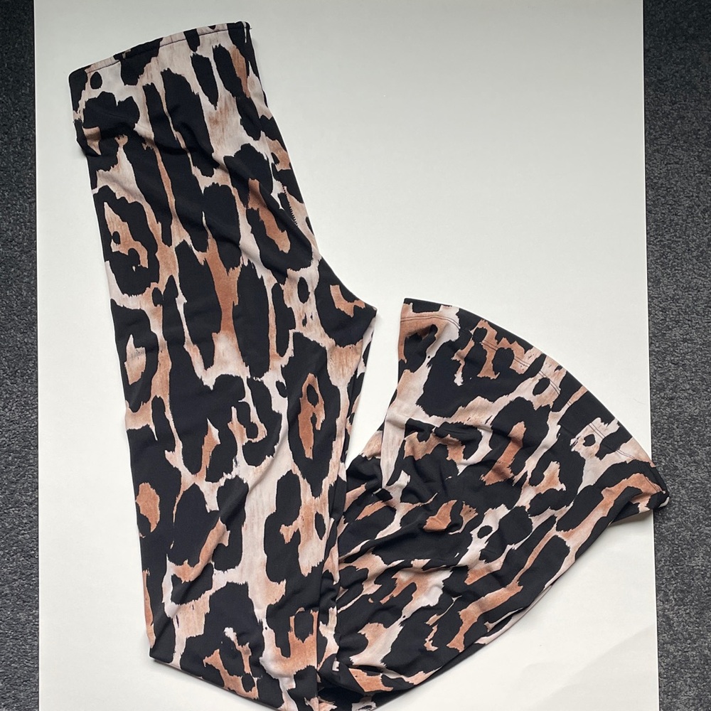 Show Me Your MuMu Cloud Leopard Print Flare Pants